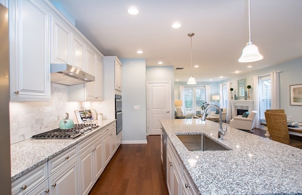 Sold $640,000 • Co-Listing Agent