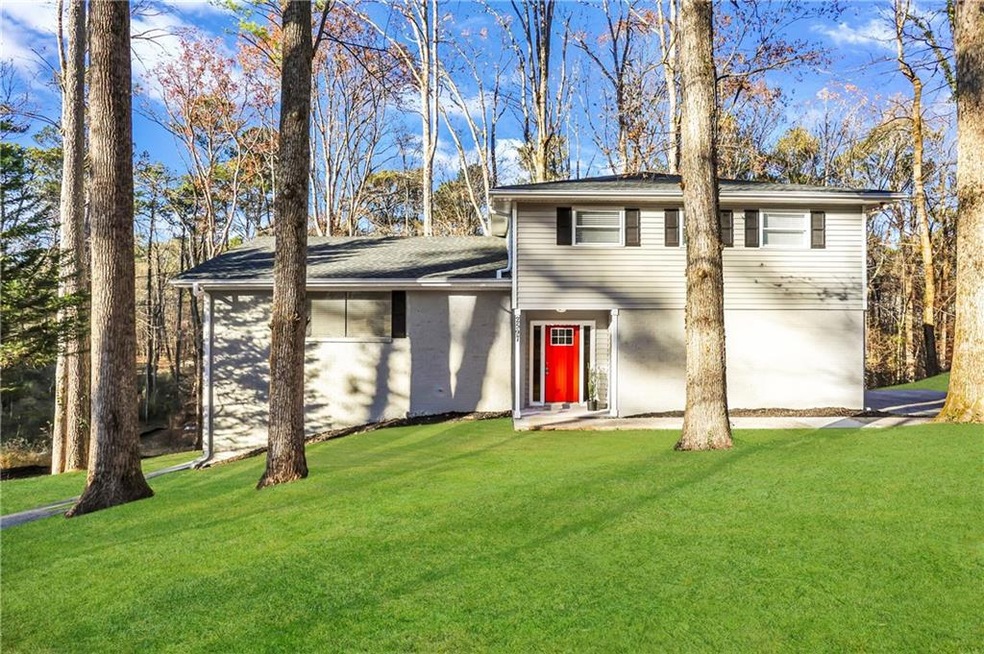 2597 Beechwood Dr, Marietta, GA 30062 - photo 1
