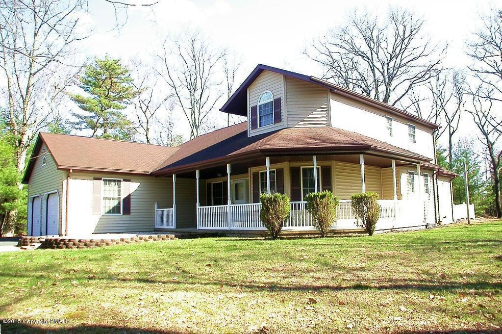 154 Chipperfield Dr, Effort, PA 18330 - photo 1