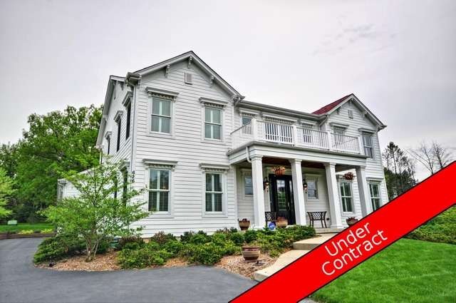 626 Pine St, Batavia, IL 60510 - photo 1