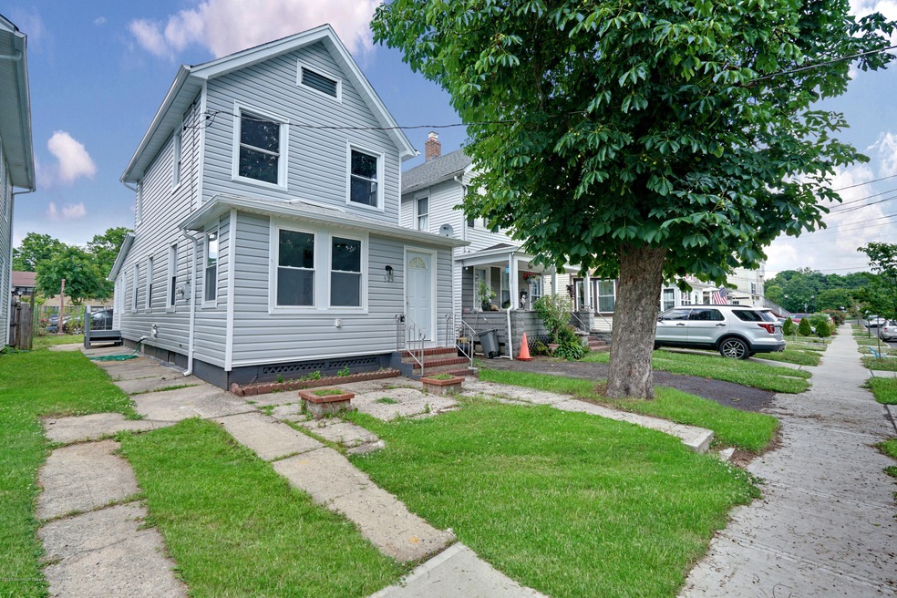525 E 2nd St, Bound Brook, NJ 08805 - photo 1