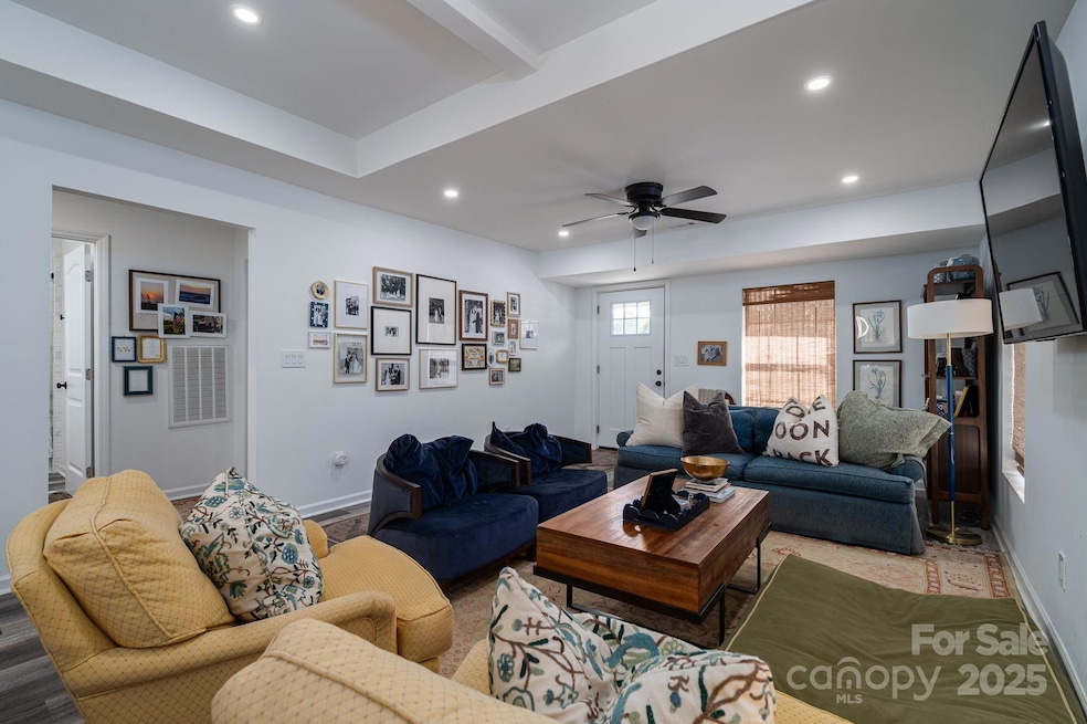 Under Contract $284,000