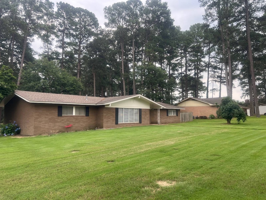 For Sale $279,900 • Co-Listing Agent