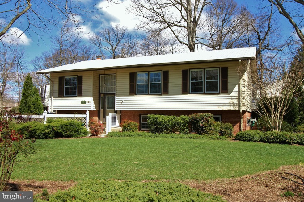 4708 Twinbrook Rd, Fairfax, VA 22032 - photo 1