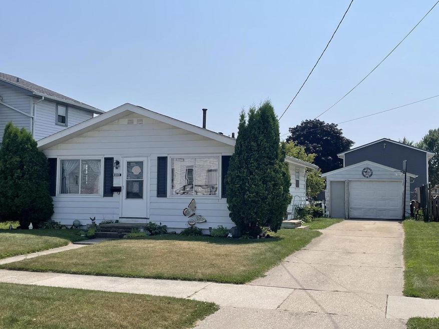 1809 20th St, Two Rivers, WI 54241 - photo 1