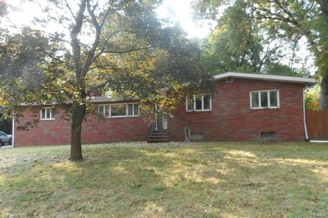 30 Thompson Dr, Washingtonville, NY 10992 - photo 1