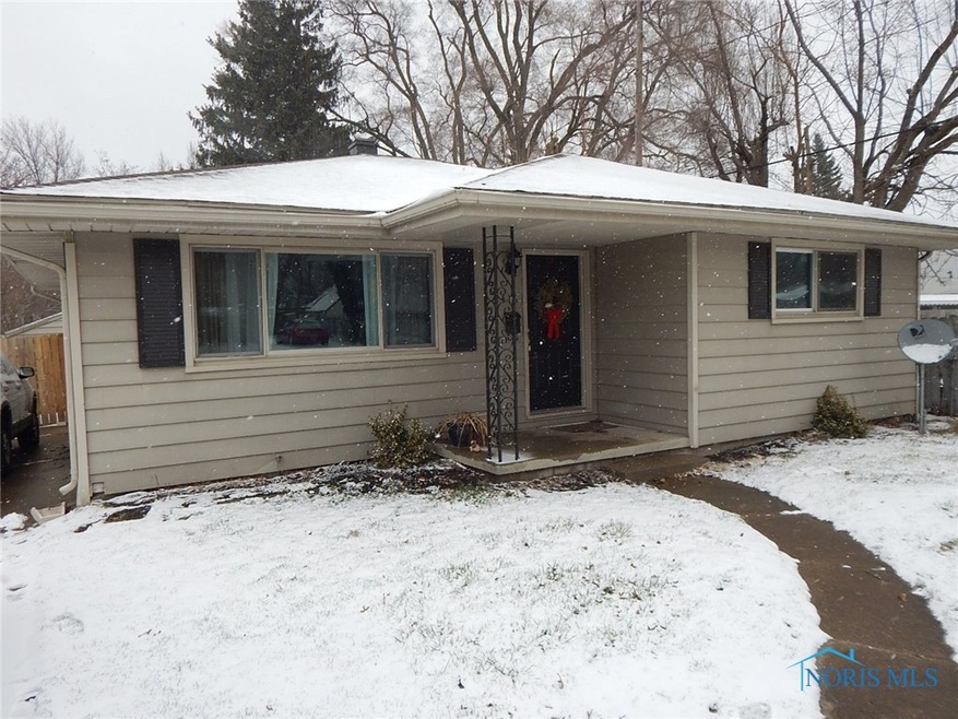 2416 Paradise Ave, Toledo, OH 43613 - photo 1