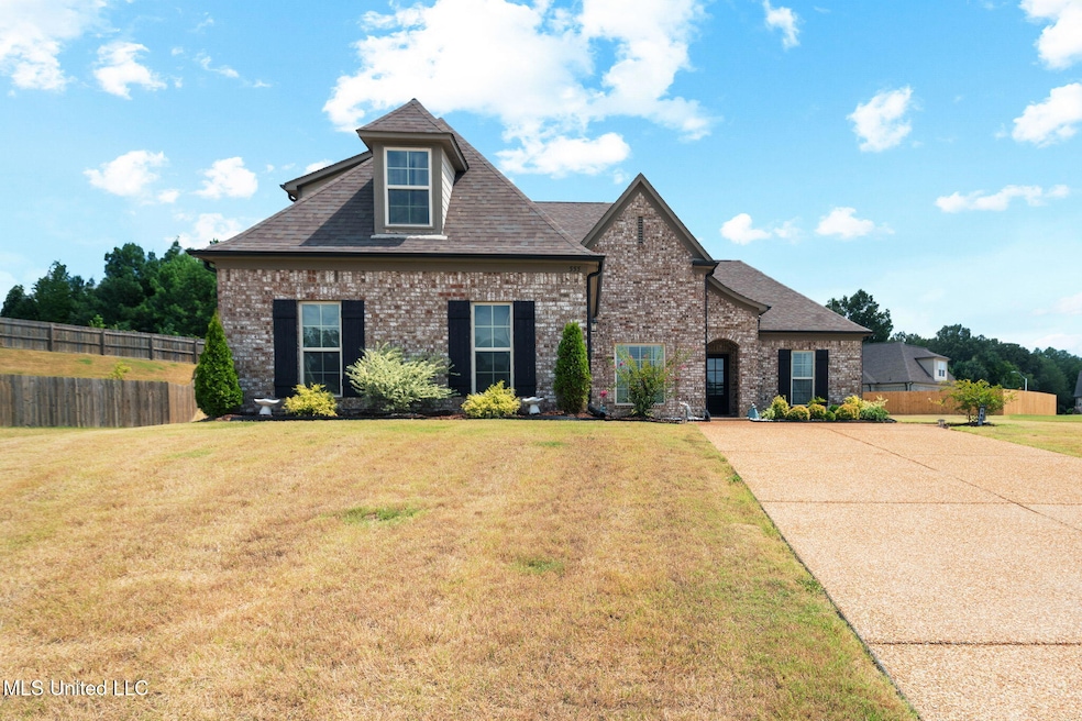 555 Emma Cove, Hernando, MS 38651 - photo 1