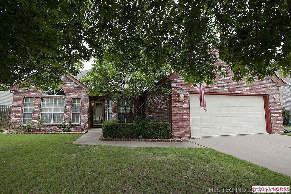 Enjoy easy living in this open floor plan. Three b