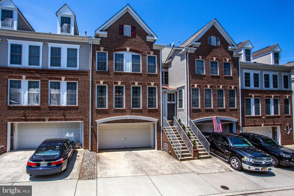 20875 Cosworth Terrace, Sterling, VA 20165 - photo 1