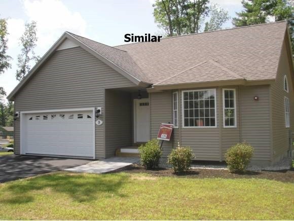 7 Pinecrest Cir unit 52, Newton, NH 03858 - photo 1