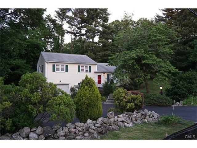 A private hideaway that's close to everything!