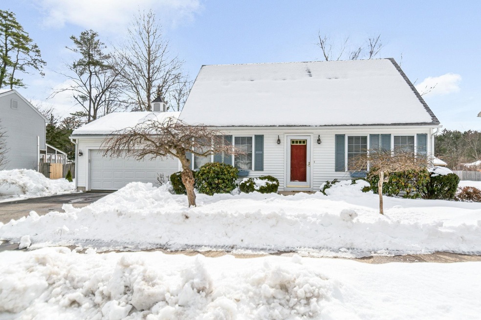 13 Quincy St, Concord, NH 03301 - photo 1