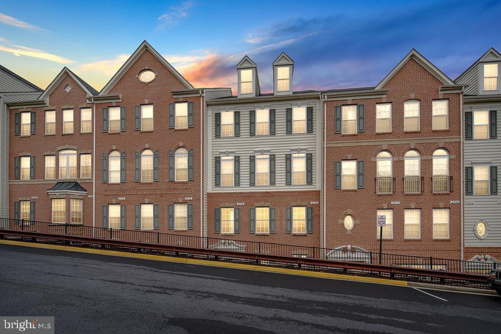 2372 Merseyside Dr unit 141, Woodbridge, VA 22191 - photo 1