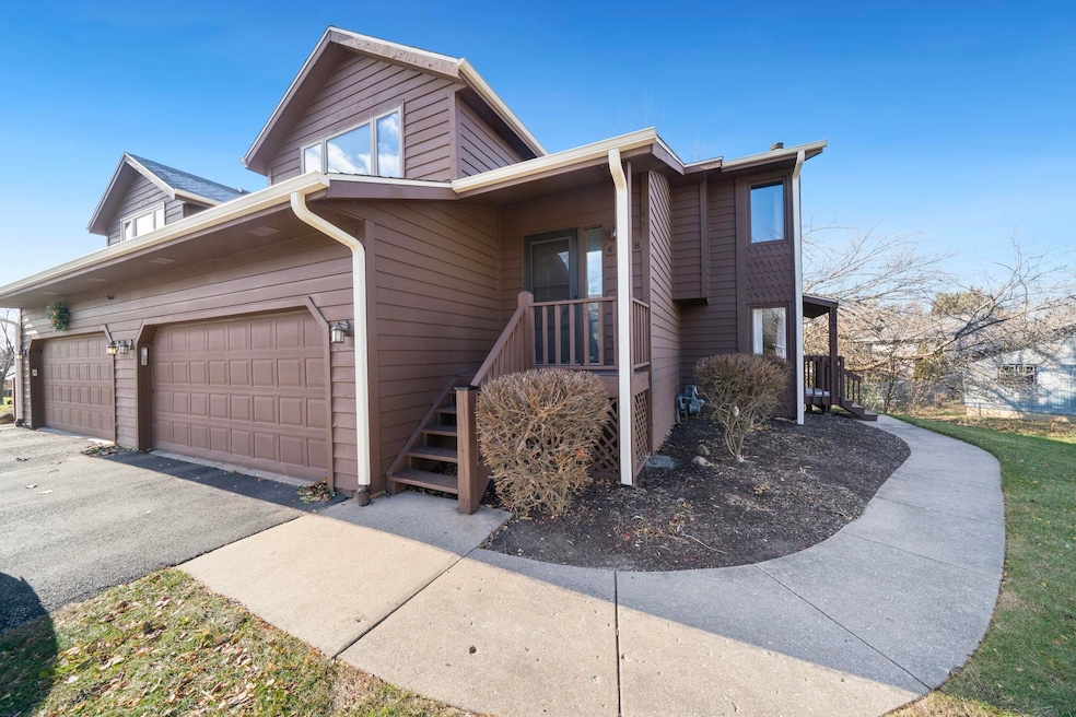 Pending $150,000 • Co-Listing Agent