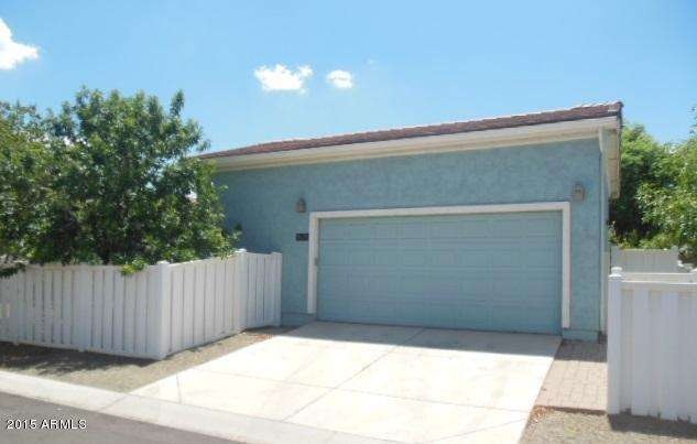 2 CAR GARAGE