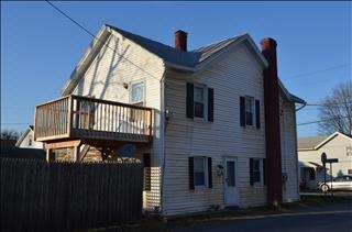 14 Tobacco Ln unit 2, Red Hook, NY 12571 - photo 1