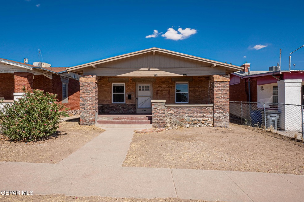 3611 Mountain Ave, El Paso, TX 79930 - photo 1