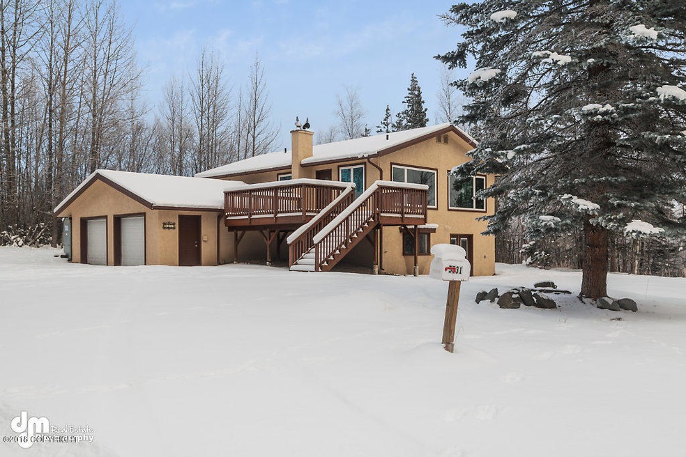 Exterior_DMD_0896-SMALL