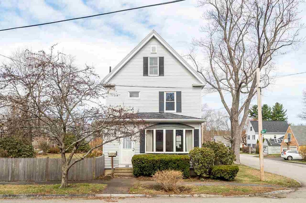 294 Thornton St, Portsmouth, NH 03801 - photo 1