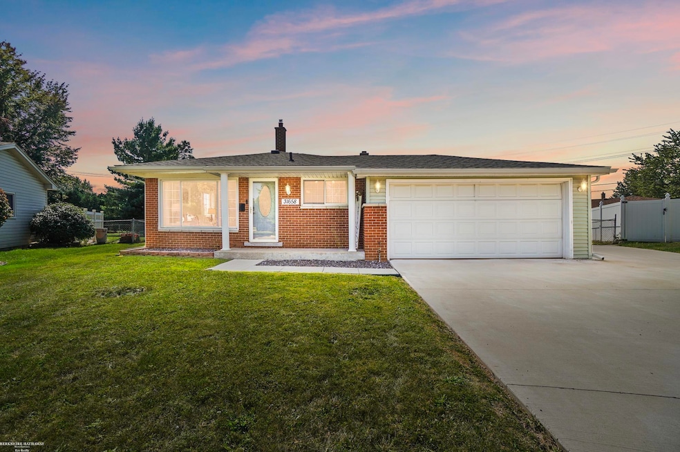 Sold $250,000 • Co-Listing Agent