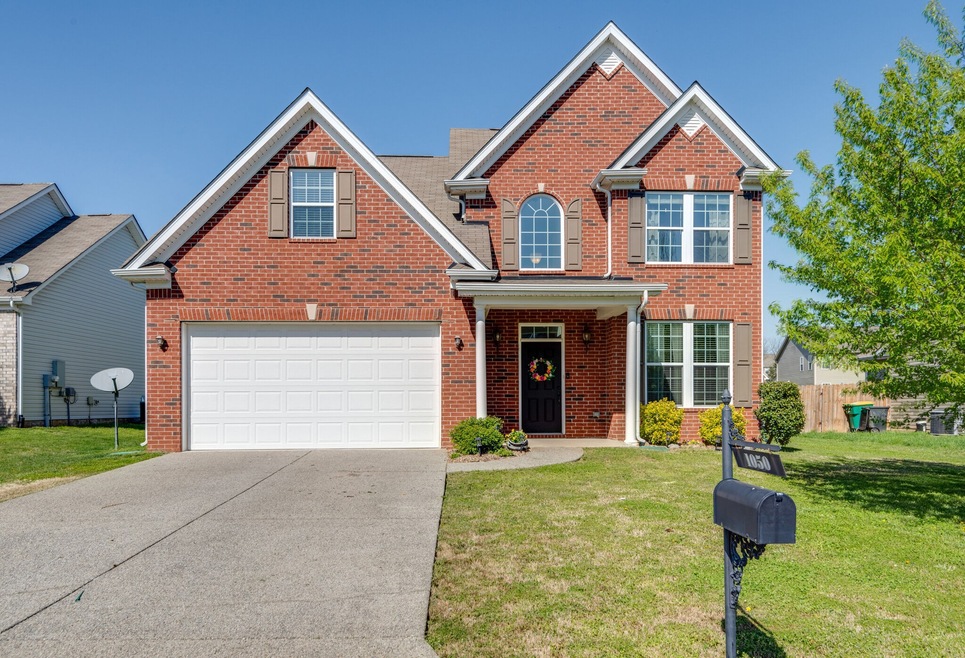 1050 Countess Ln, Spring Hill, TN 37174 - photo 1