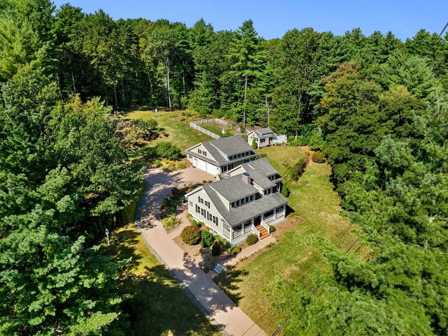 14 Cross St, Dunstable, MA 01827 - photo 1