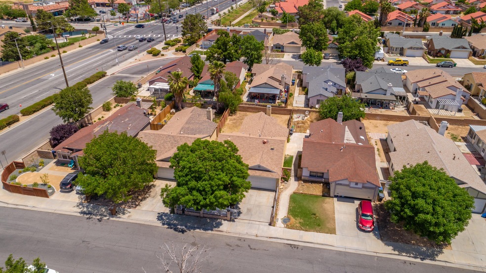 1 Front 37518 29th Street East Palmdale