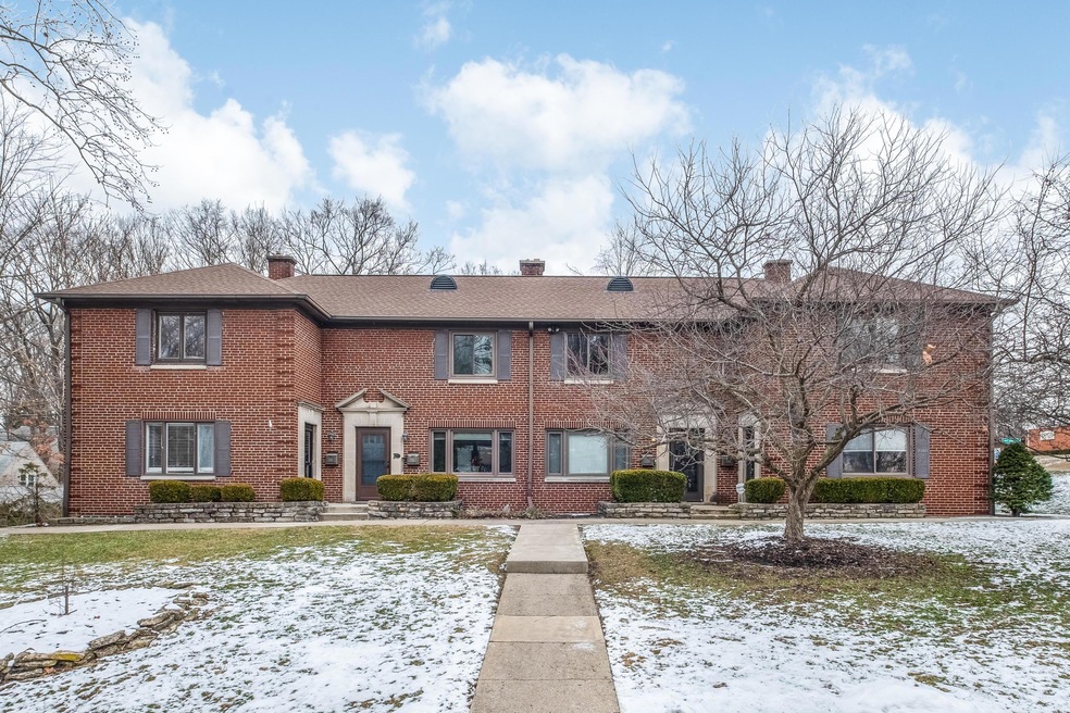 714 Overbrook Dr unit 1-D, Columbus, OH 43214 - photo 1