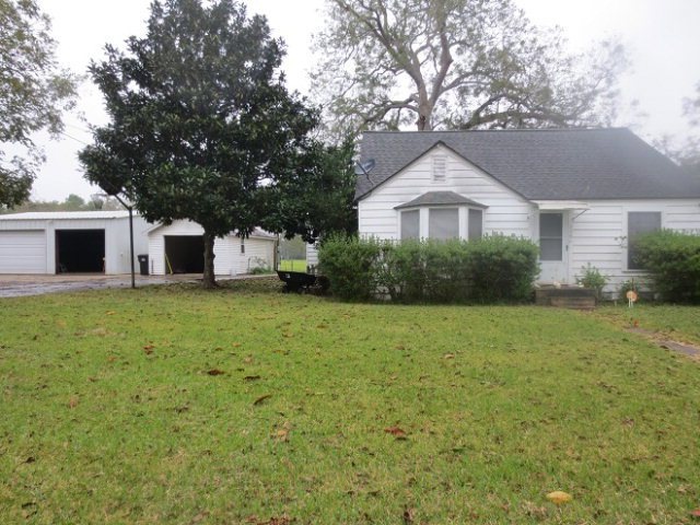 249 E Pleasant St, Brazoria, TX 77422 - photo 1