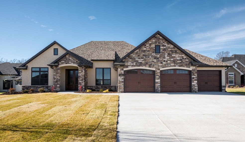 1105 Shallow Ridge