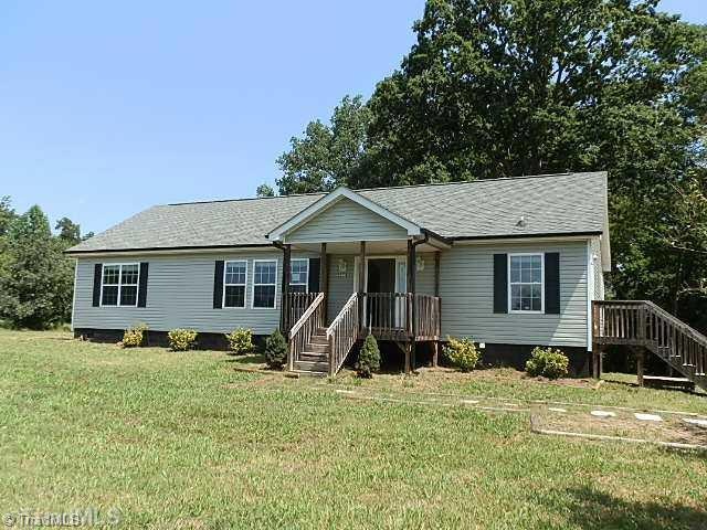 5574 Little Beane Store Rd, Seagrove, NC 27341 - photo 1