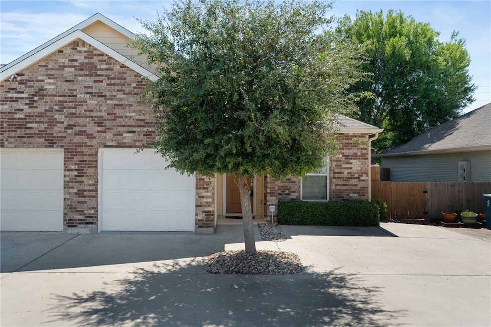 For Sale $224,500 • Co-Listing Agent