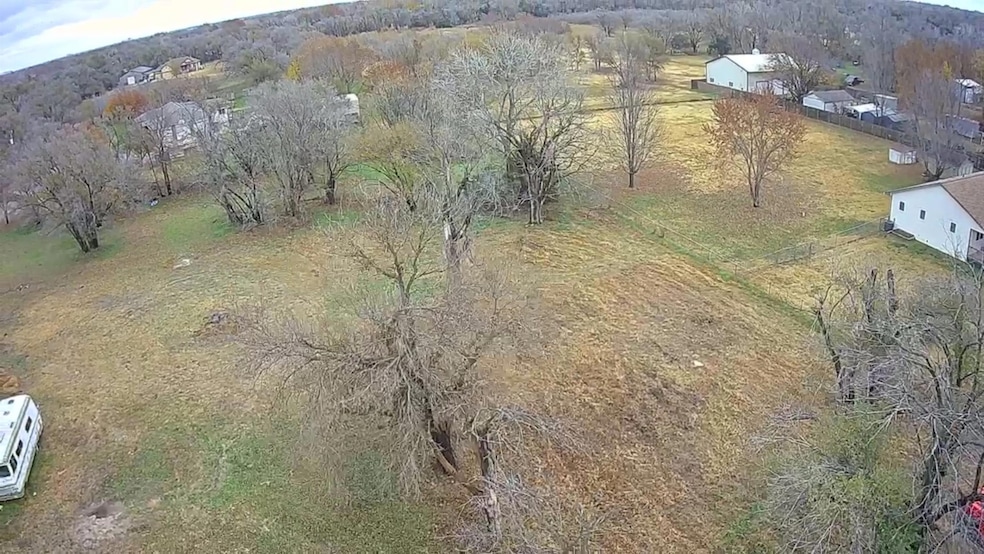 5650 S Seneca St, Wichita, KS 67217 - photo 1