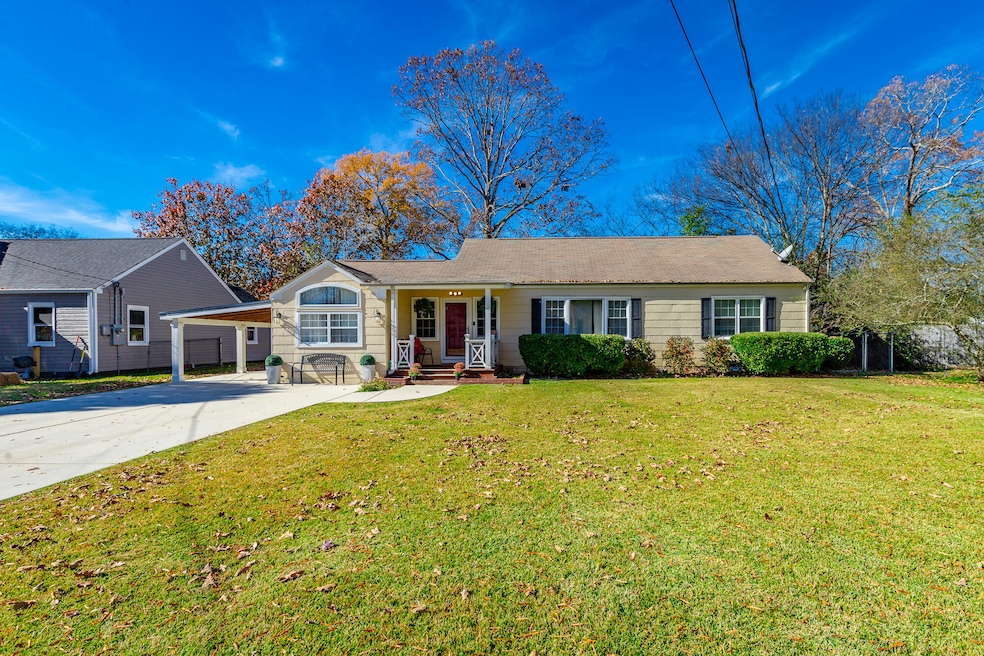 1603 Castleberry Ave, Chattanooga, TN 37412 - photo 1