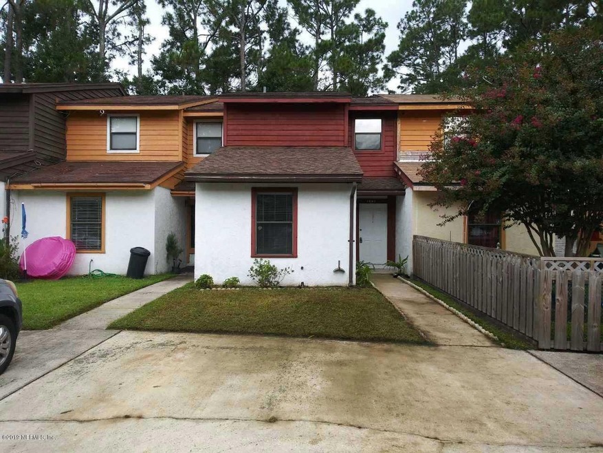 4552 Melissa Ct N, Jacksonville, FL 32210 - photo 1