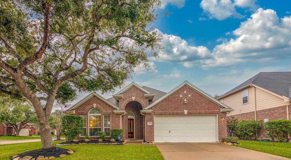 Welcome to 2401 Sunfire Lane.