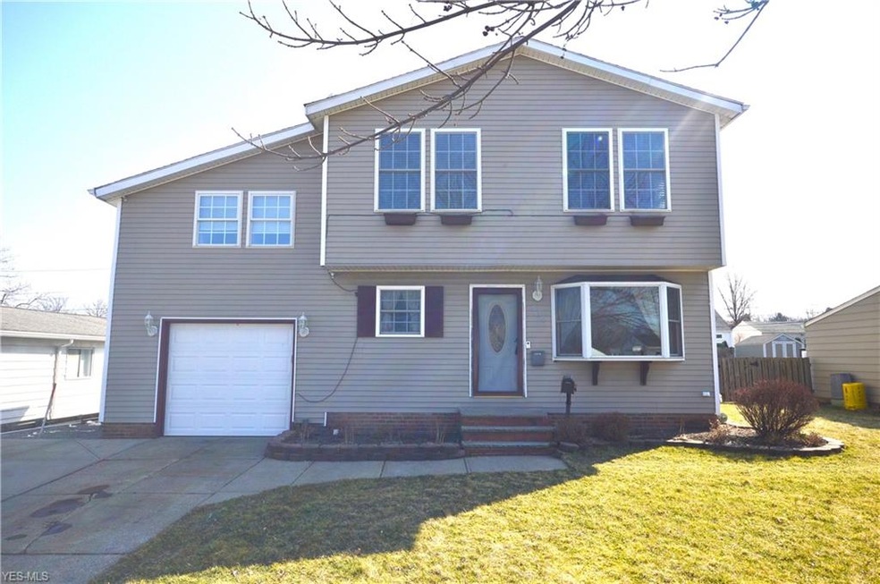 Welcome to this updated Colonial at 1839 Eldon Dri