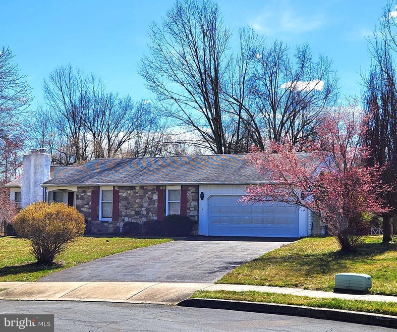 1258 Georgia Ln, Hatfield, PA 19440 - photo 1