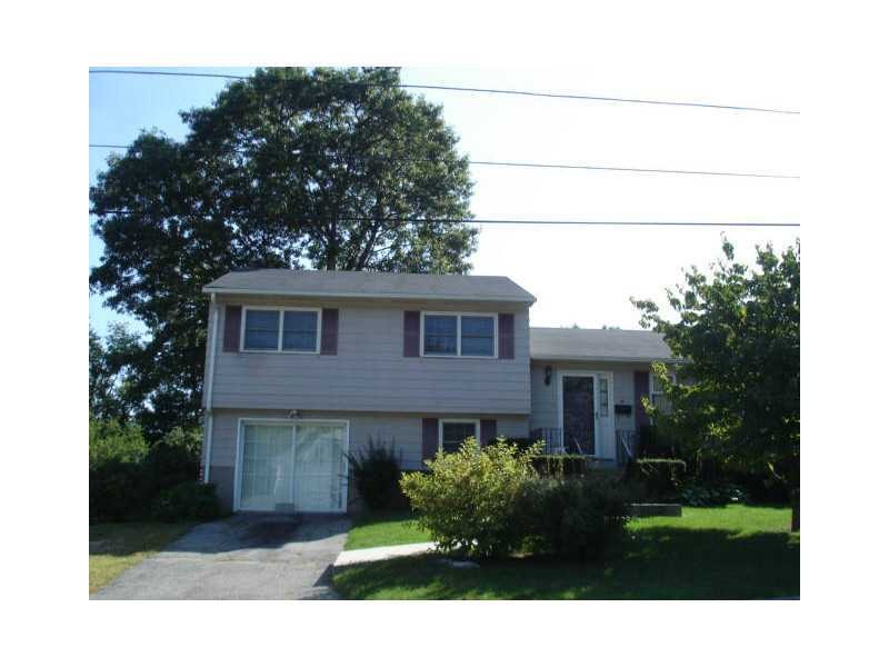 58 Spywood Ave, Warwick, RI 02888 - photo 1