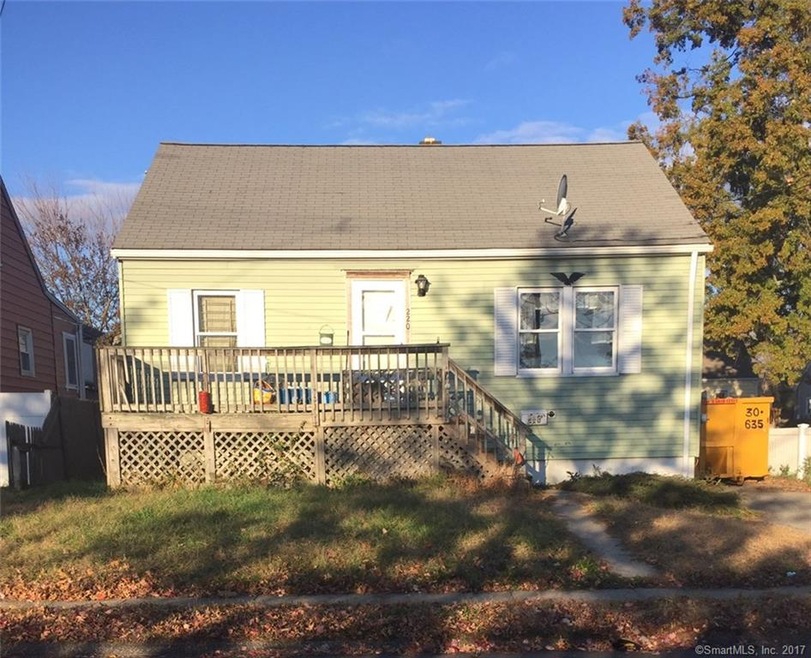 220 Everett St, Stratford, CT 06615 - photo 1