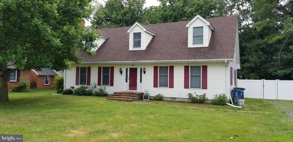 408 Del Rhodes Ave, Queenstown, MD 21658 - photo 1