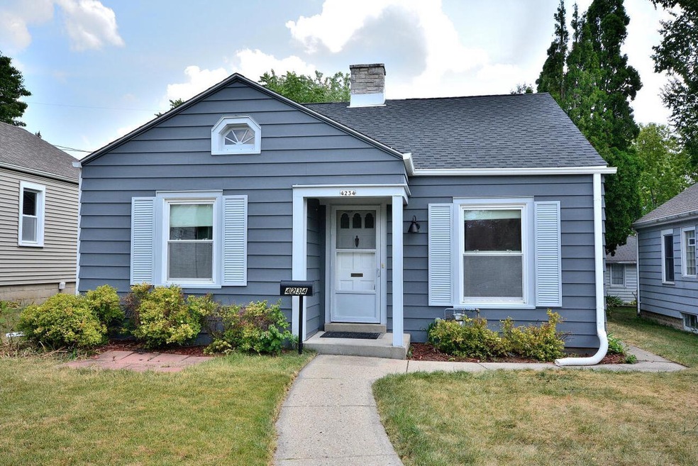 4234 S 2nd St, Milwaukee, WI 53207 - photo 1