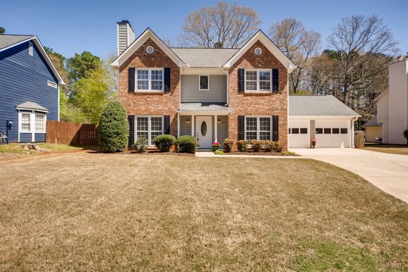 Beautifully updated home located in Peachtree Corn