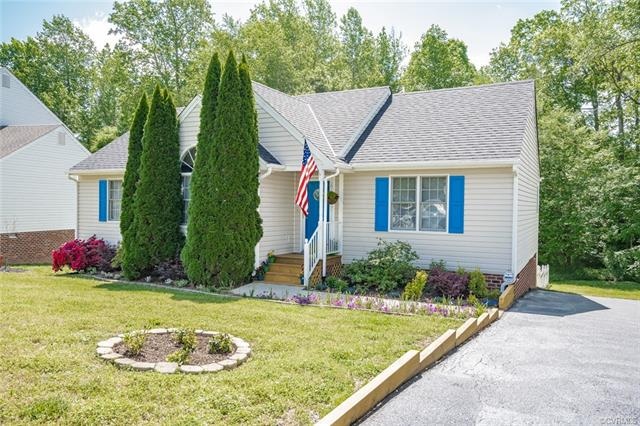 14943 Featherchase Dr, Chesterfield, VA 23832 - photo 1