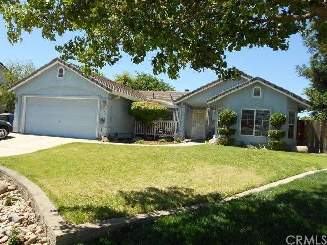 Very well cared for home at end of street.