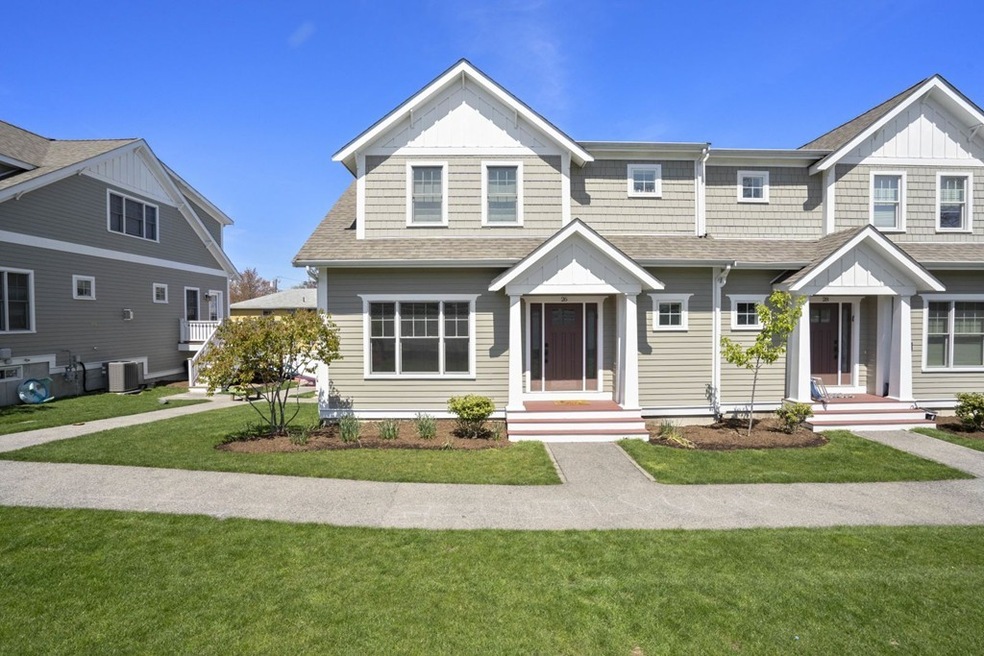 26 Putnam St unit 26, Needham Heights, MA 02494 - photo 1