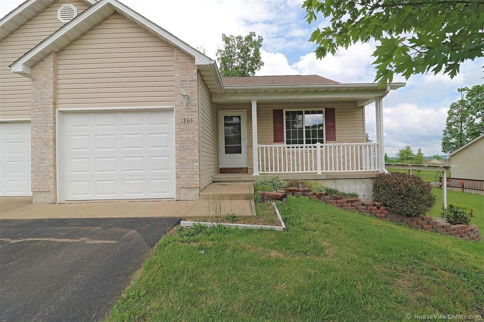 1865 Black Oak Dr, Farmington, MO 63640 - photo 1