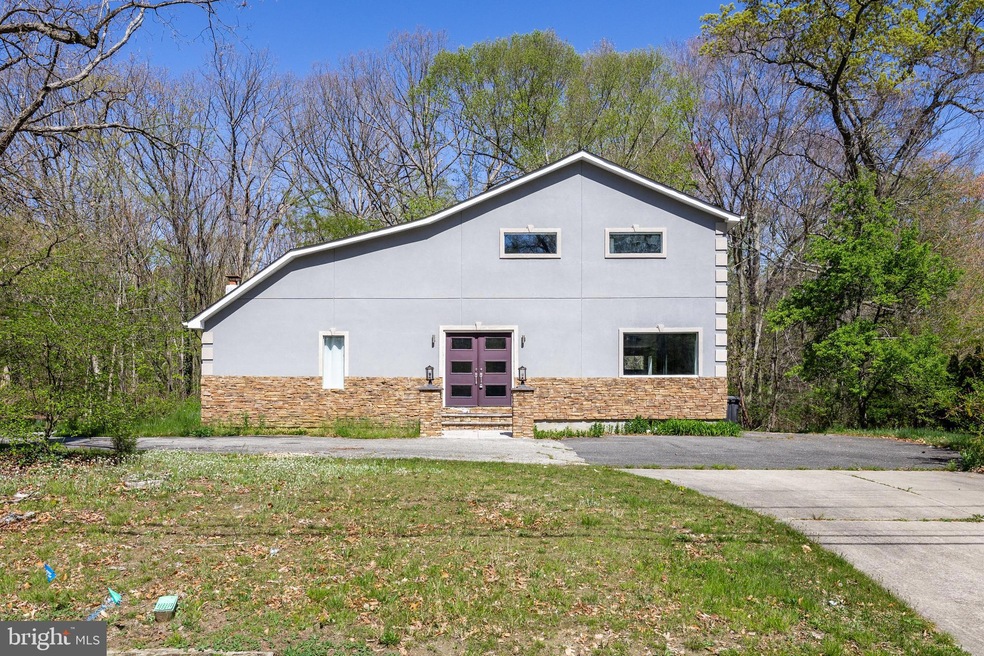 647 1st Ave, Woodbury, NJ 08096 - photo 1