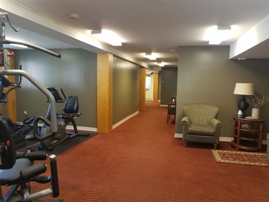 133 Colonial Dr unit 705, White River Junction, VT 05001 - photo 1